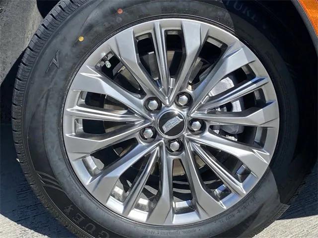 used 2024 Cadillac XT4 car, priced at $37,329