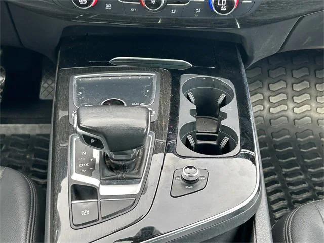 used 2017 Audi Q7 car, priced at $19,647