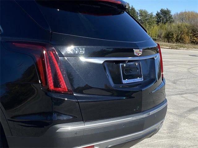 used 2022 Cadillac XT5 car, priced at $31,951