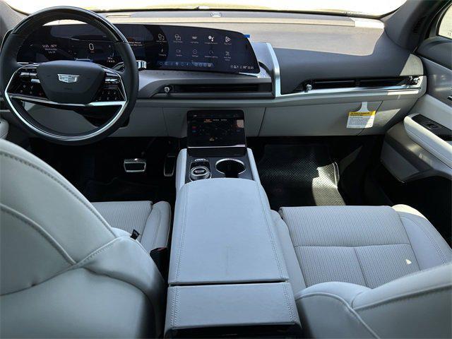 new 2026 Cadillac VISTIQ car, priced at $81,995