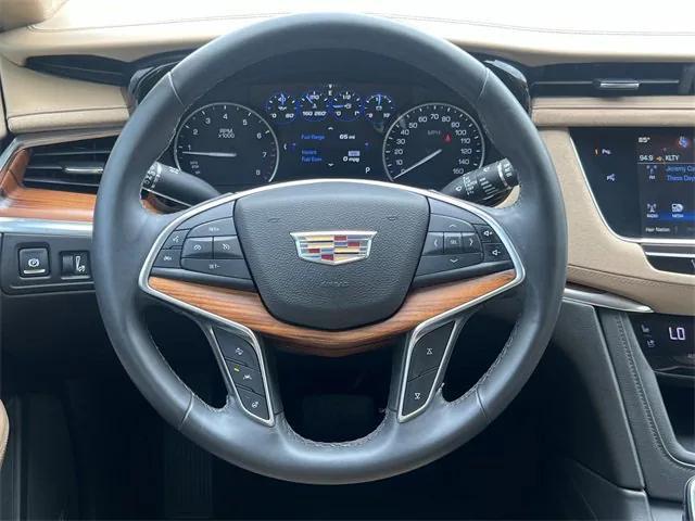 used 2017 Cadillac XT5 car, priced at $21,175