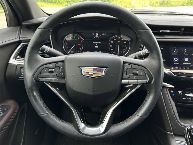 used 2022 Cadillac XT6 car, priced at $30,999