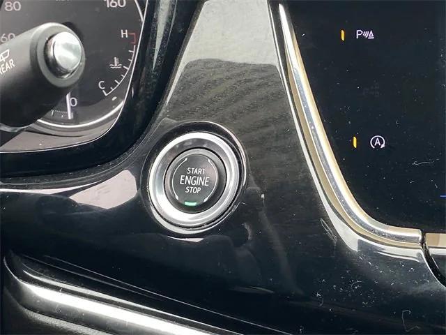 used 2022 Cadillac XT6 car, priced at $37,941