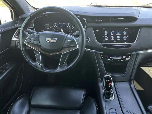 used 2017 Cadillac XT5 car, priced at $20,439