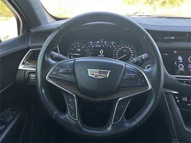 used 2017 Cadillac XT5 car, priced at $20,439
