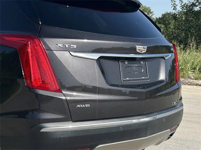 used 2017 Cadillac XT5 car, priced at $20,439