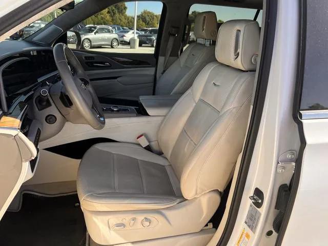 used 2023 Cadillac Escalade ESV car, priced at $74,999