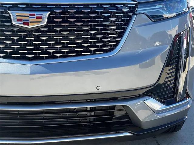 new 2025 Cadillac XT6 car, priced at $58,588