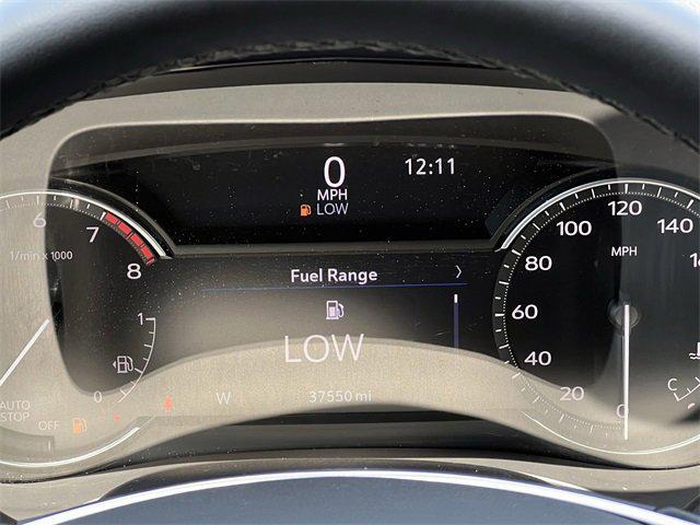 used 2022 Cadillac XT5 car, priced at $31,999