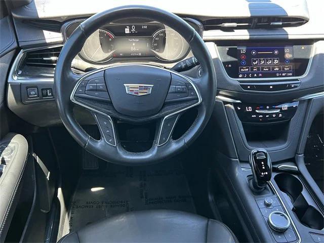 used 2021 Cadillac XT5 car, priced at $31,877