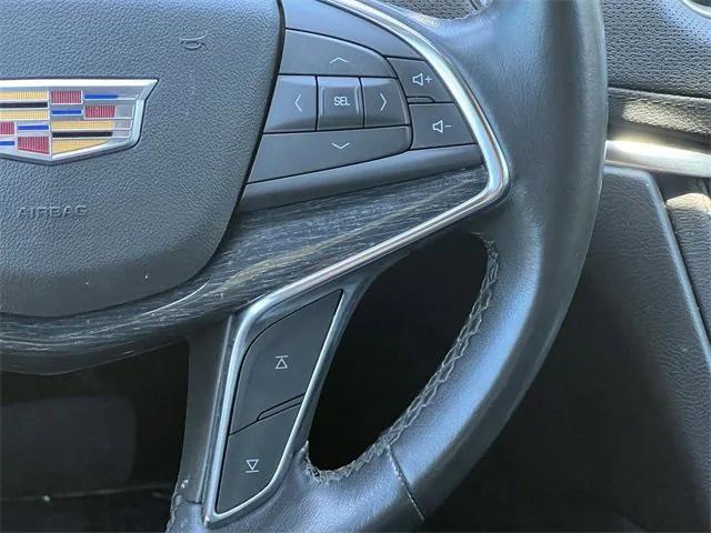 used 2021 Cadillac XT5 car, priced at $31,877
