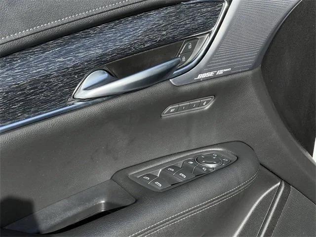 used 2022 Cadillac XT5 car, priced at $38,699