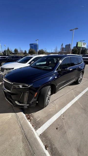 used 2022 Cadillac XT6 car, priced at $39,341