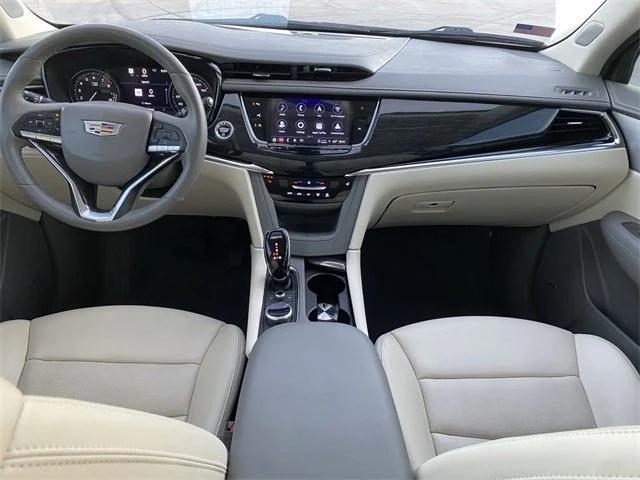 used 2022 Cadillac XT6 car, priced at $39,341