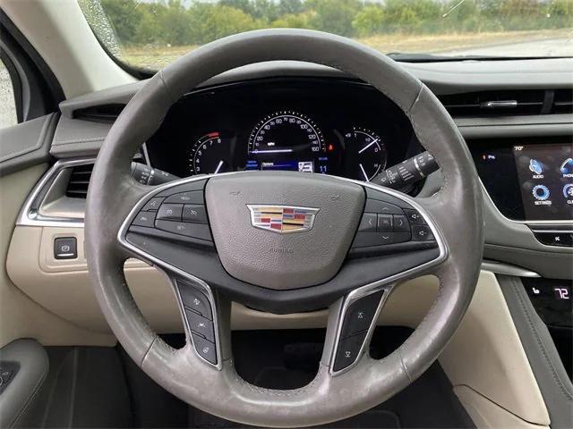 used 2017 Cadillac XT5 car, priced at $17,829