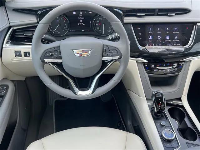 new 2025 Cadillac XT6 car, priced at $60,115