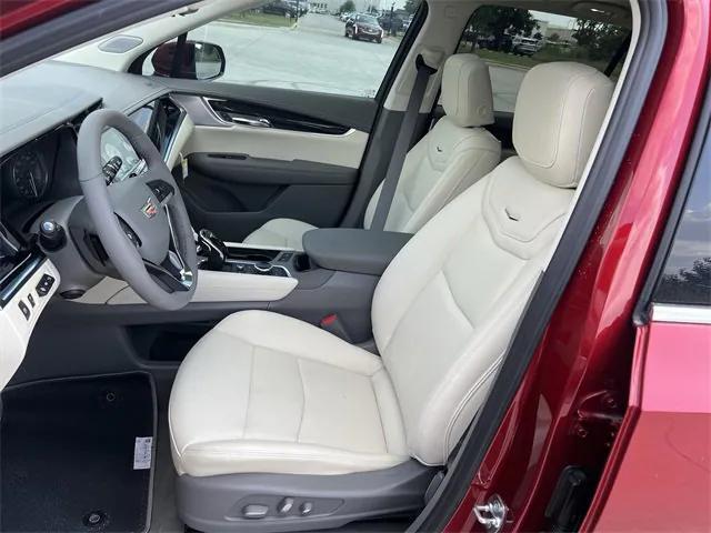 new 2025 Cadillac XT6 car, priced at $60,115