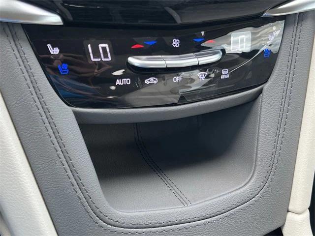 new 2025 Cadillac XT6 car, priced at $60,115