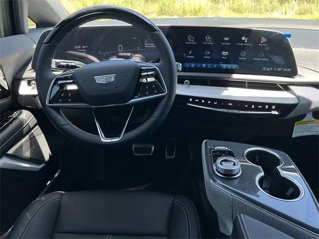 new 2025 Cadillac OPTIQ car, priced at $55,615