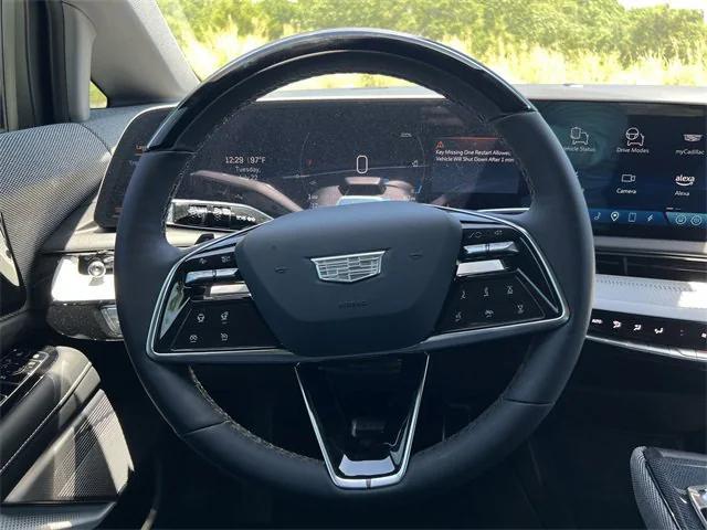 new 2025 Cadillac OPTIQ car, priced at $55,615