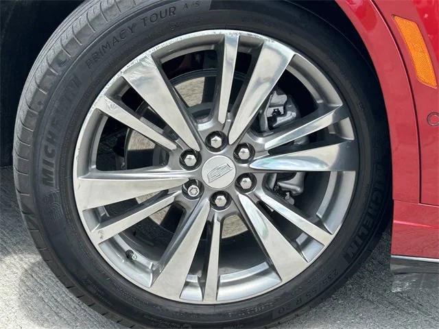 used 2021 Cadillac XT6 car, priced at $38,032