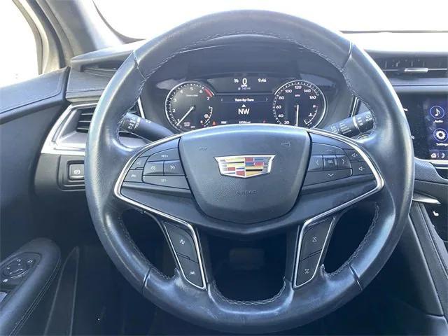 used 2020 Cadillac XT5 car, priced at $25,278