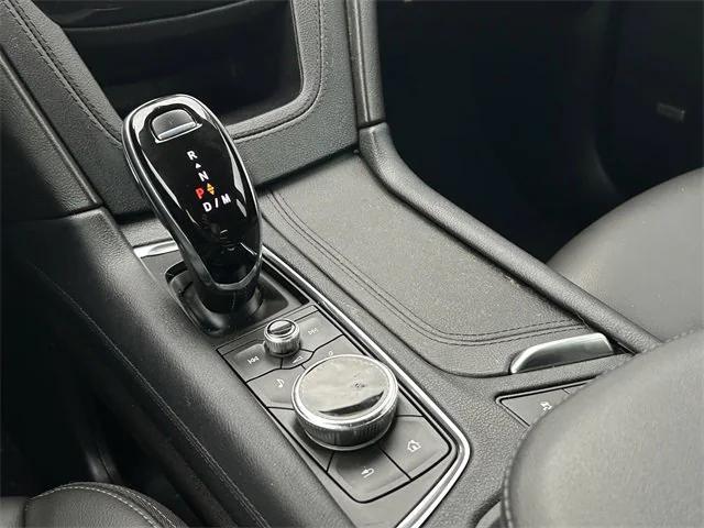 used 2022 Cadillac XT5 car, priced at $27,747
