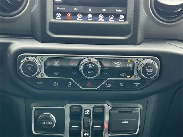 used 2021 Jeep Gladiator car, priced at $30,956