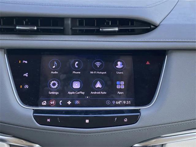 used 2020 Cadillac XT5 car, priced at $28,326