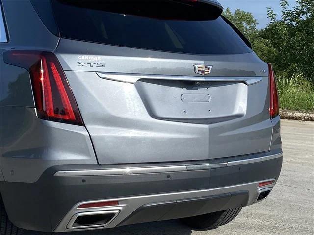 used 2020 Cadillac XT5 car, priced at $28,326