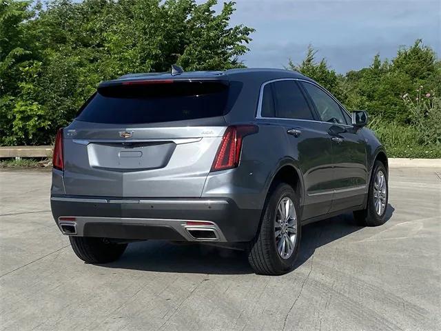 used 2020 Cadillac XT5 car, priced at $28,326