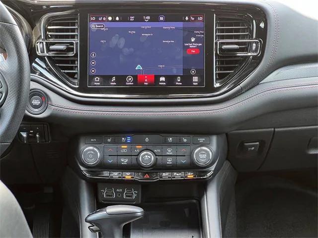 used 2022 Dodge Durango car, priced at $39,324