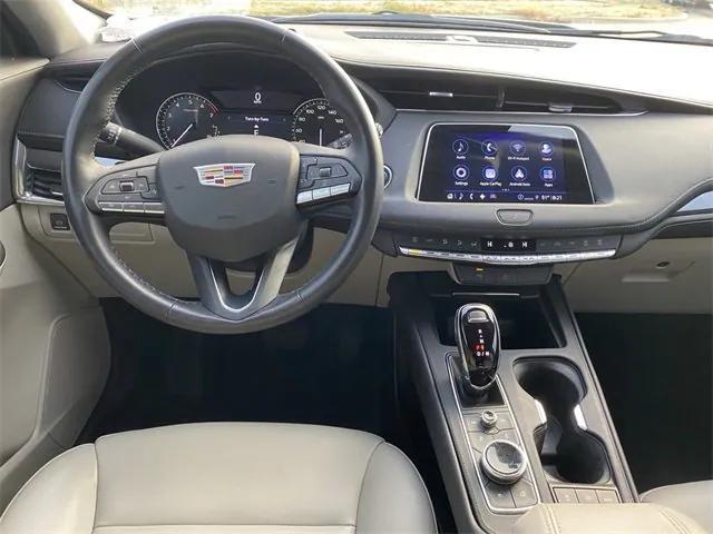 used 2022 Cadillac XT4 car, priced at $25,576