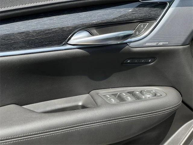 used 2023 Cadillac XT5 car, priced at $36,998
