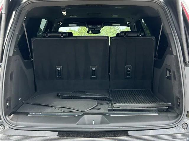 used 2023 Cadillac Escalade ESV car