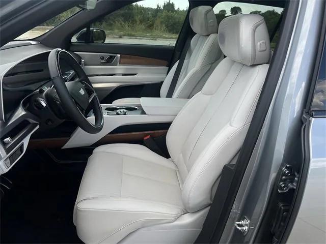 used 2026 Cadillac VISTIQ car, priced at $77,499