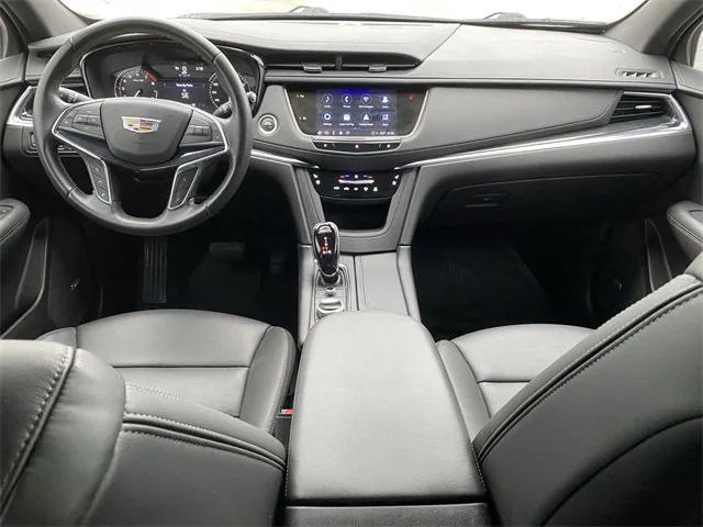 used 2021 Cadillac XT5 car, priced at $29,989