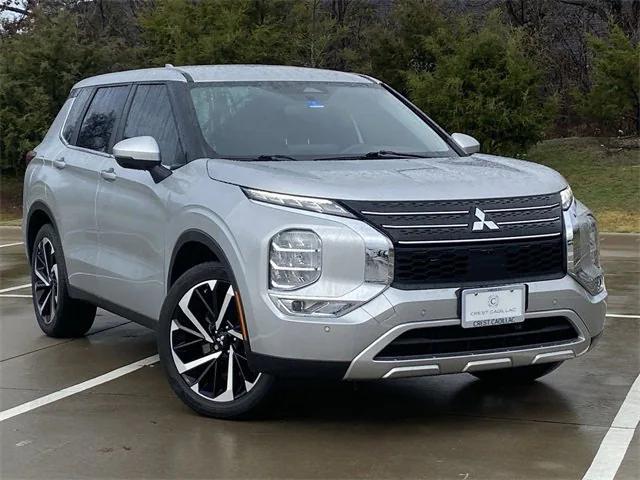 used 2022 Mitsubishi Outlander car, priced at $21,236