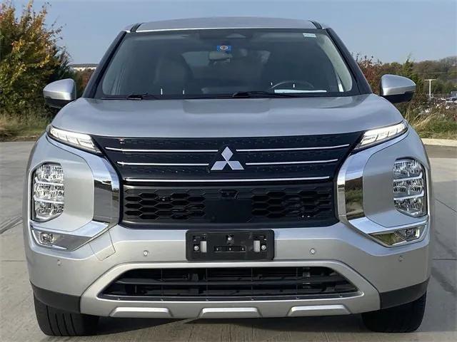 used 2022 Mitsubishi Outlander car, priced at $22,256