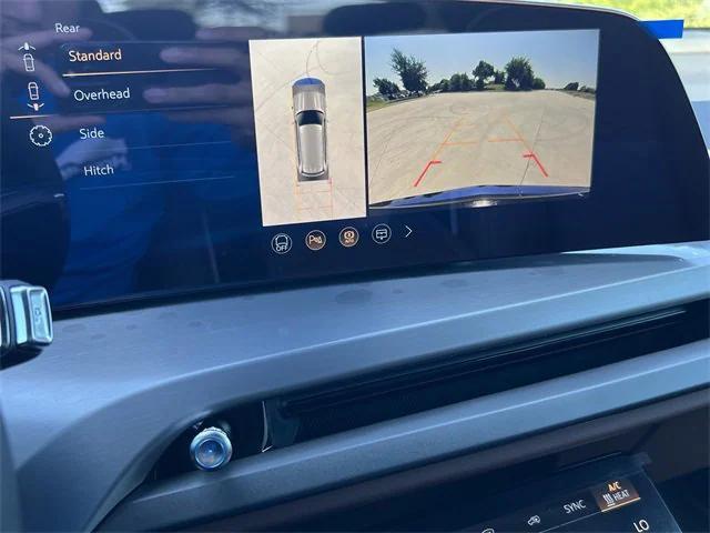 new 2026 Cadillac VISTIQ car, priced at $99,815