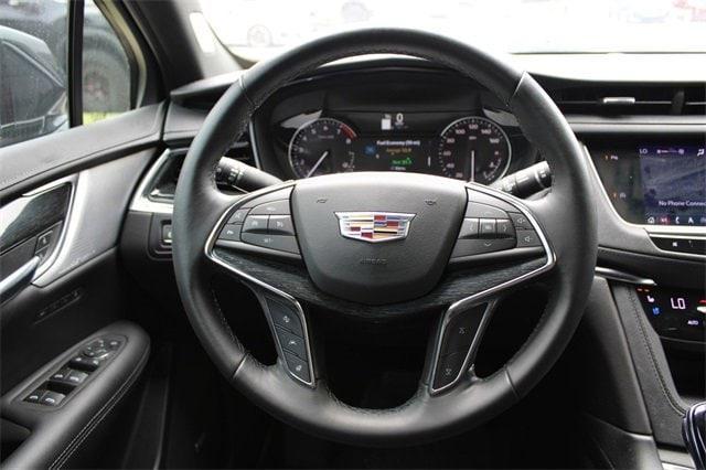 used 2021 Cadillac XT5 car, priced at $33,415