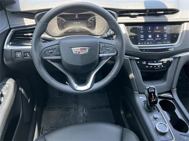 used 2023 Cadillac XT6 car, priced at $35,263