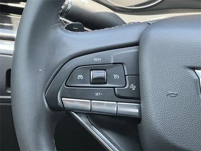 used 2023 Cadillac XT6 car, priced at $35,263