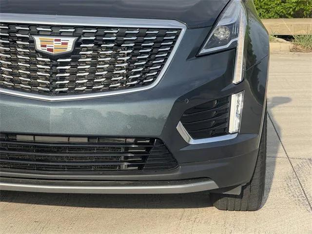 used 2020 Cadillac XT5 car, priced at $26,597