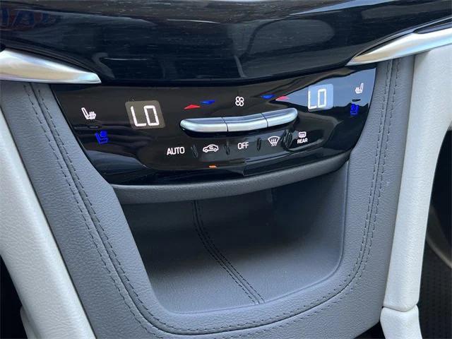 new 2025 Cadillac XT6 car, priced at $60,465