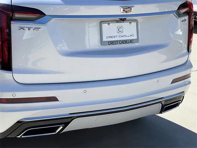 new 2025 Cadillac XT6 car, priced at $60,465