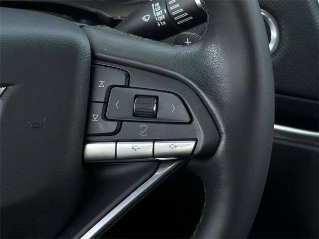 used 2024 Cadillac XT6 car, priced at $36,499