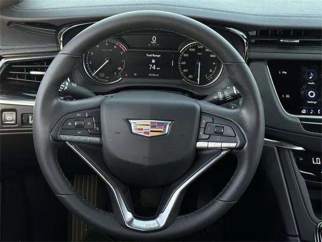 used 2024 Cadillac XT6 car, priced at $36,499