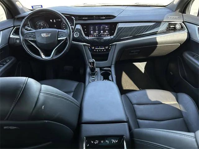 used 2023 Cadillac XT6 car, priced at $40,544