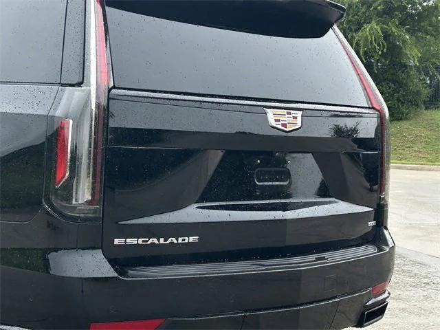used 2023 Cadillac Escalade ESV car